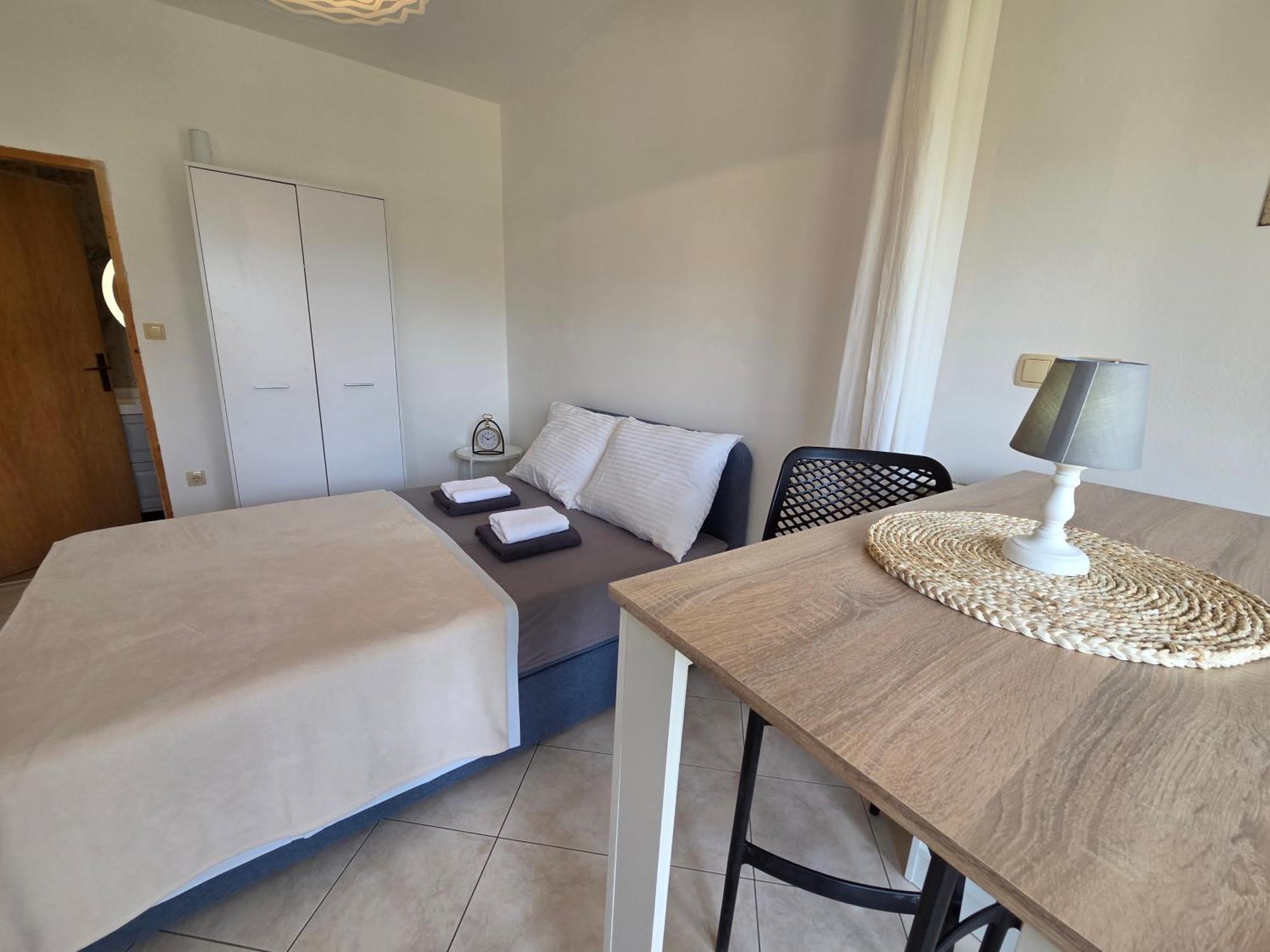 Apartments Leticia I Baska  Luaran gambar